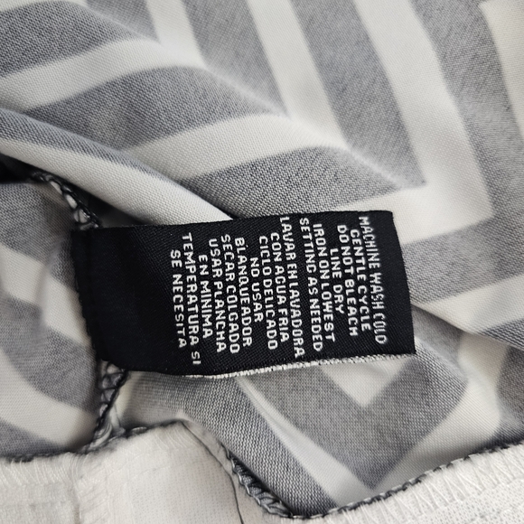 Karin Stevens Black White Tan Chevron Zig Zsg Sheath Dress Long Sleeve - Picture 13 of 13